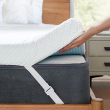 Load image into Gallery viewer, PERLECARE Full Size 4 inch Cooling Mattress Topper with Bamboo Cover
